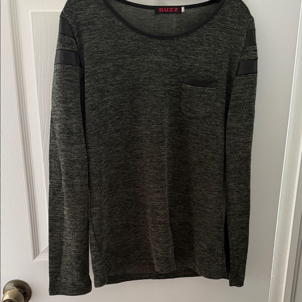 Dark Green and Gray Long Sleeve Top
